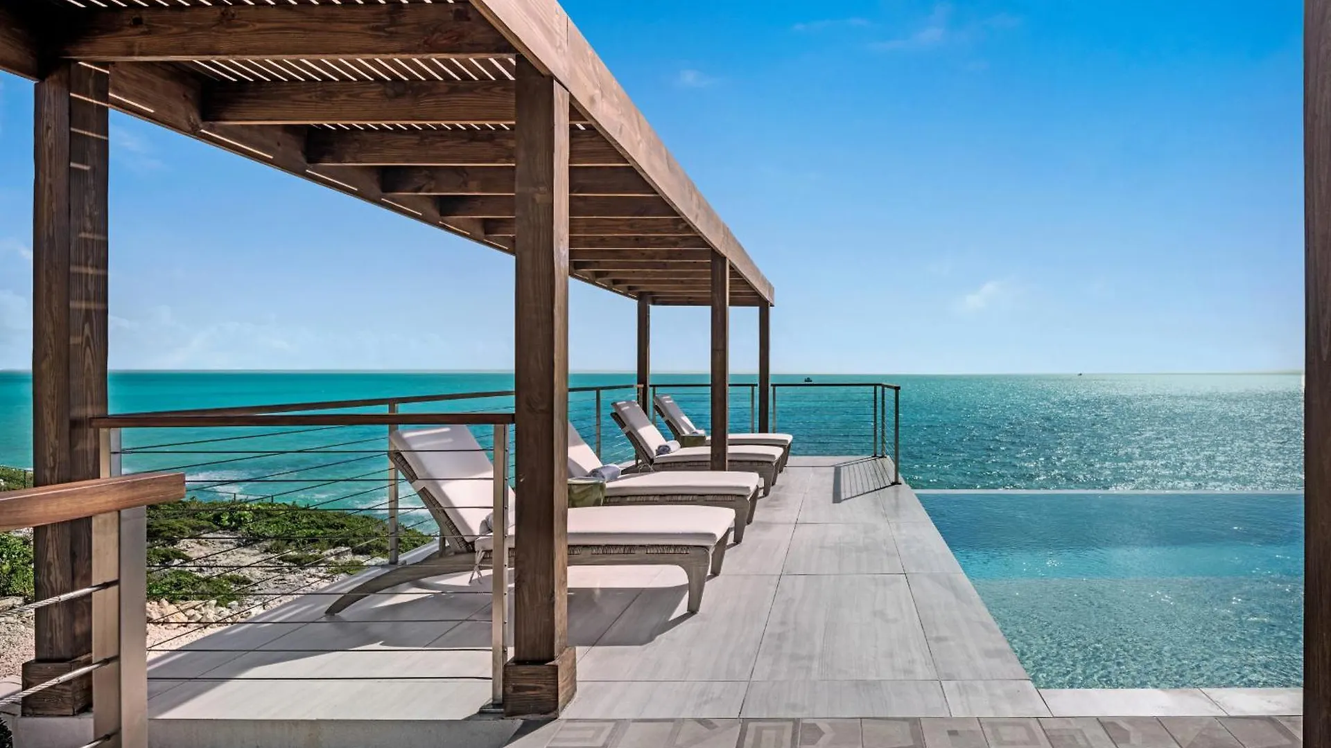 Villa Julia Long Bay