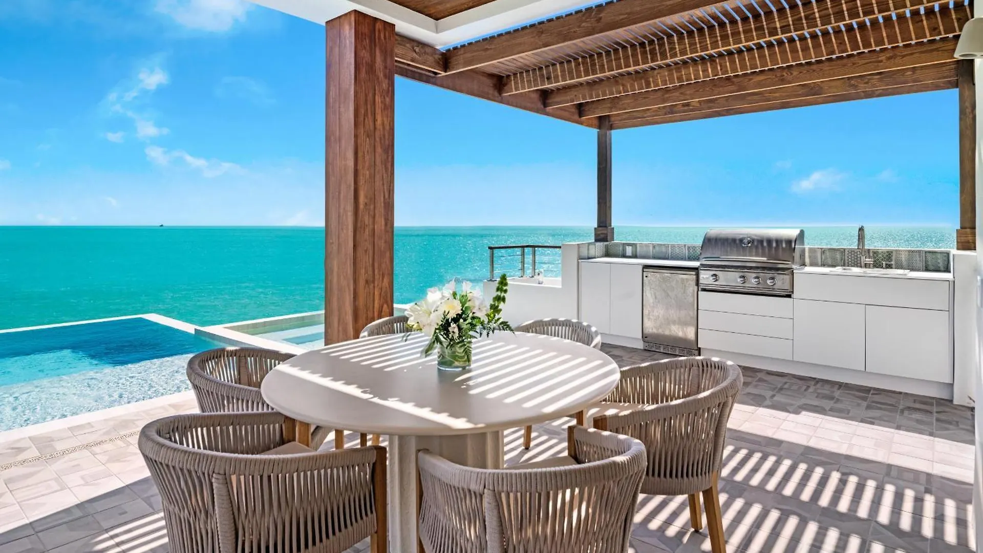 Villa Julia Long Bay