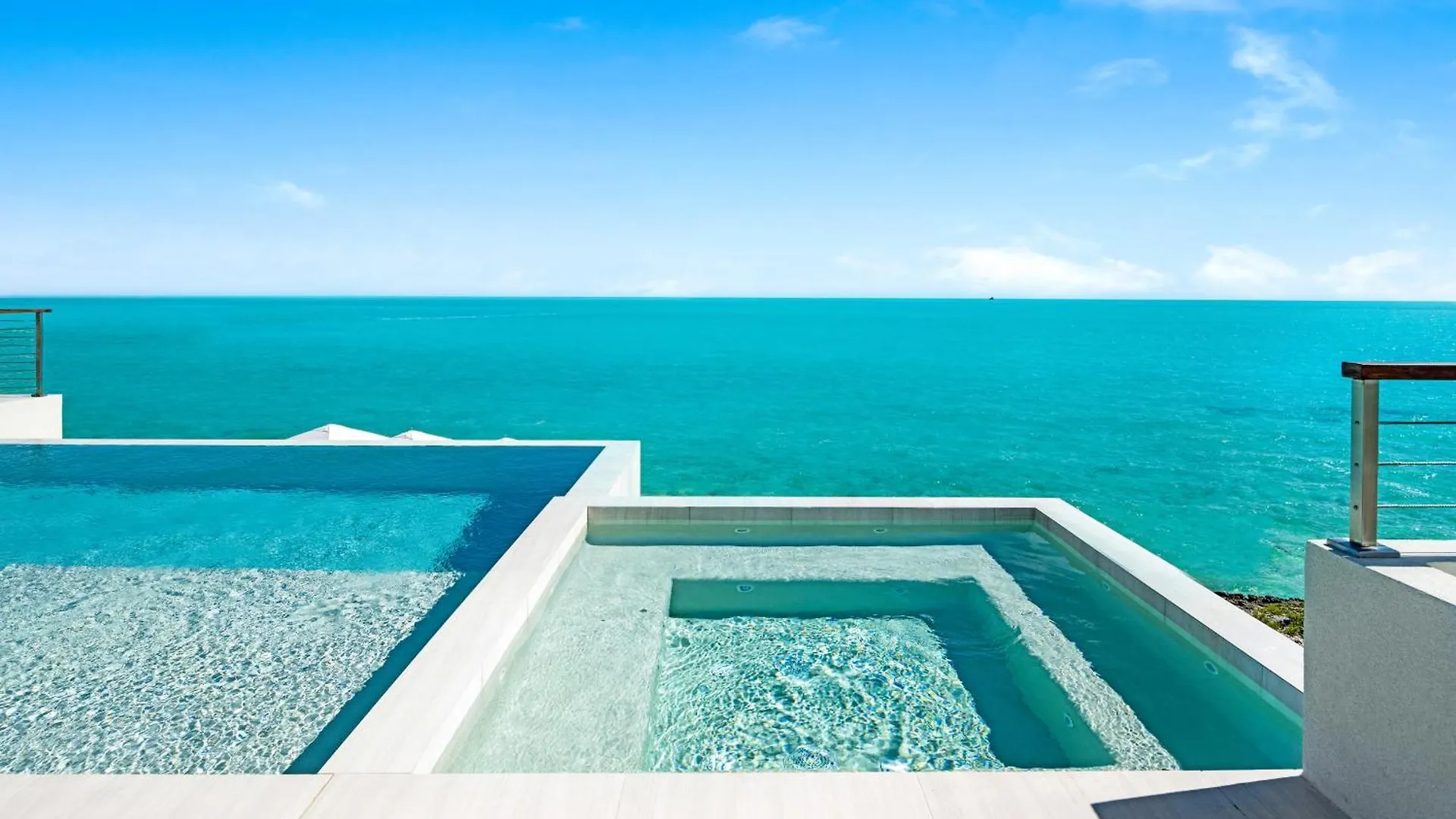 Villa Julia Long Bay